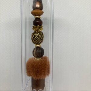 Hand Beaded Pen w/Display Box and Two Ink Refills